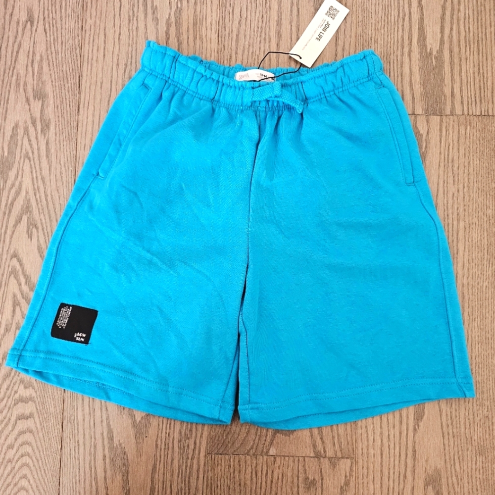 Zara boys garment dyed plush shorts Size 13-14 Blue